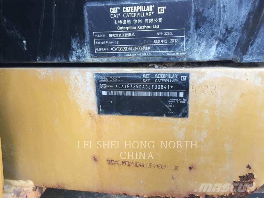 CAT 329DL Gravemaskiner på larvebånd