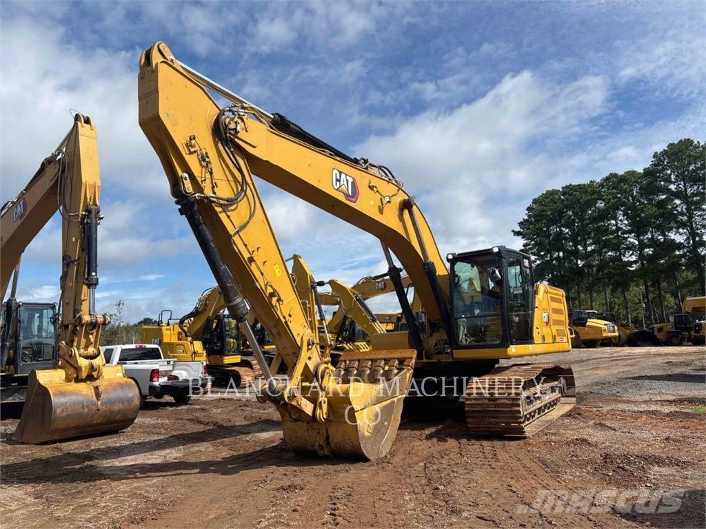 CAT 330 Gravemaskiner på larvebånd