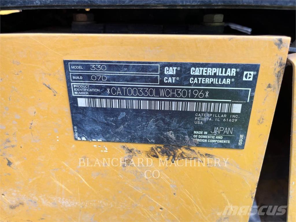 CAT 330 Gravemaskiner på larvebånd