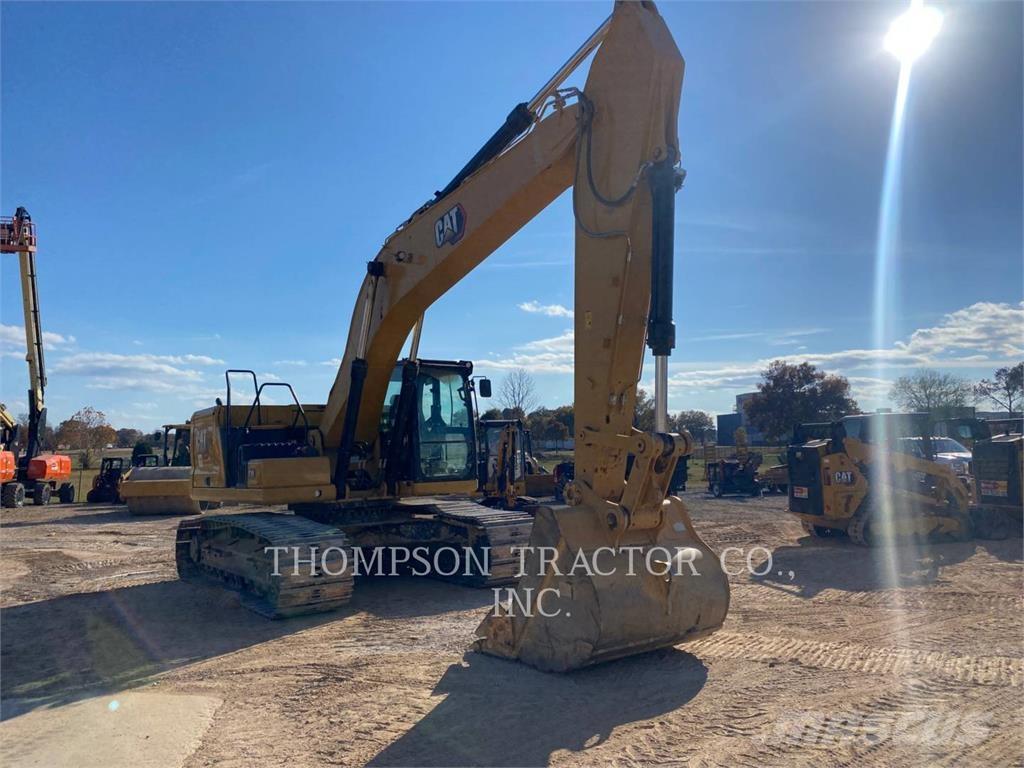 CAT 330 Gravemaskiner på larvebånd