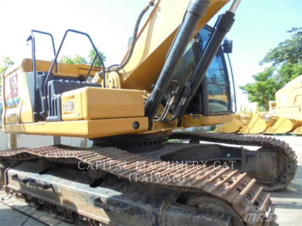 CAT 330-07 Gravemaskiner på larvebånd