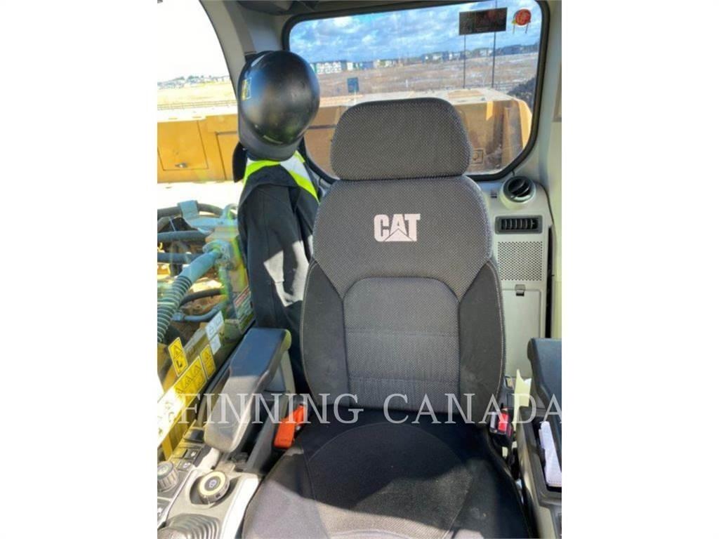 CAT 330-07 Gravemaskiner på larvebånd