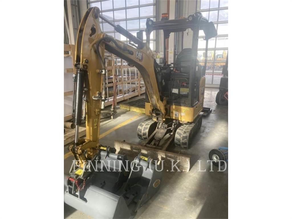 CAT 330 2D Gravemaskiner på larvebånd