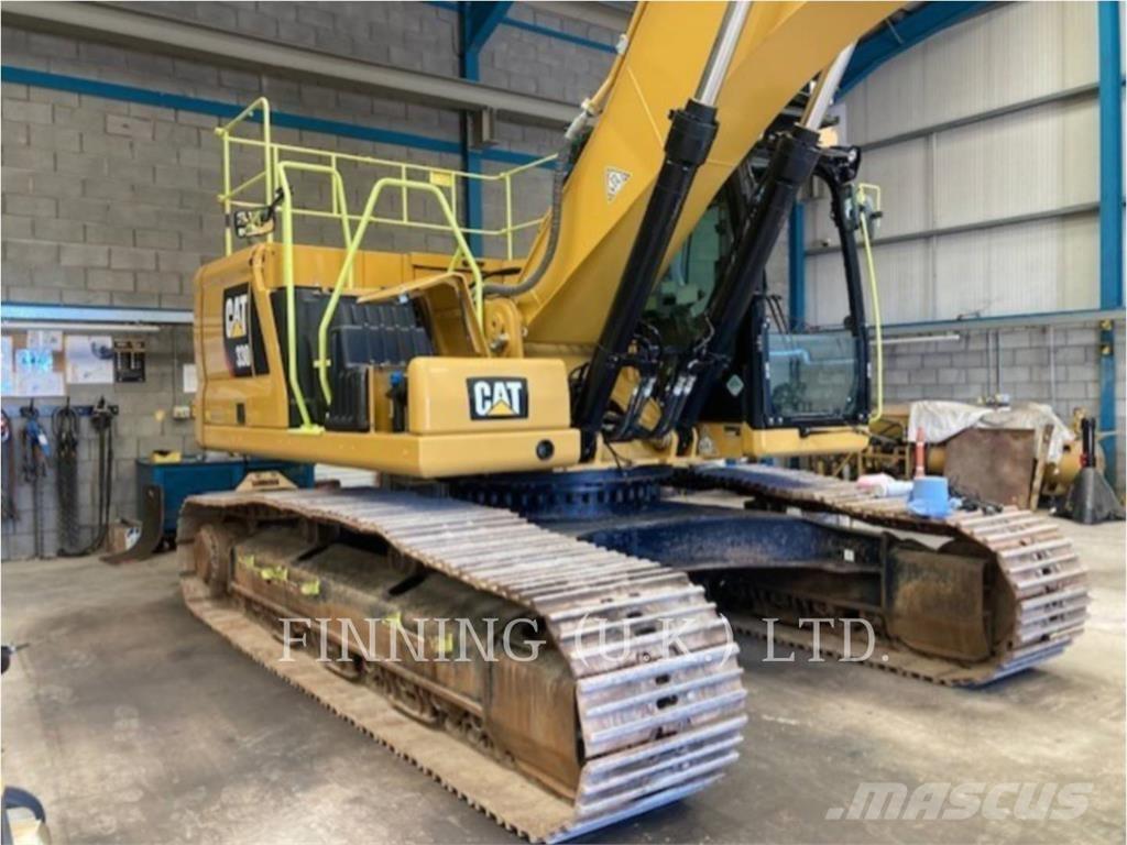 CAT 330 2D Gravemaskiner på larvebånd