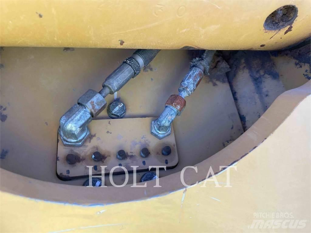 CAT 33007 Gravemaskiner på larvebånd