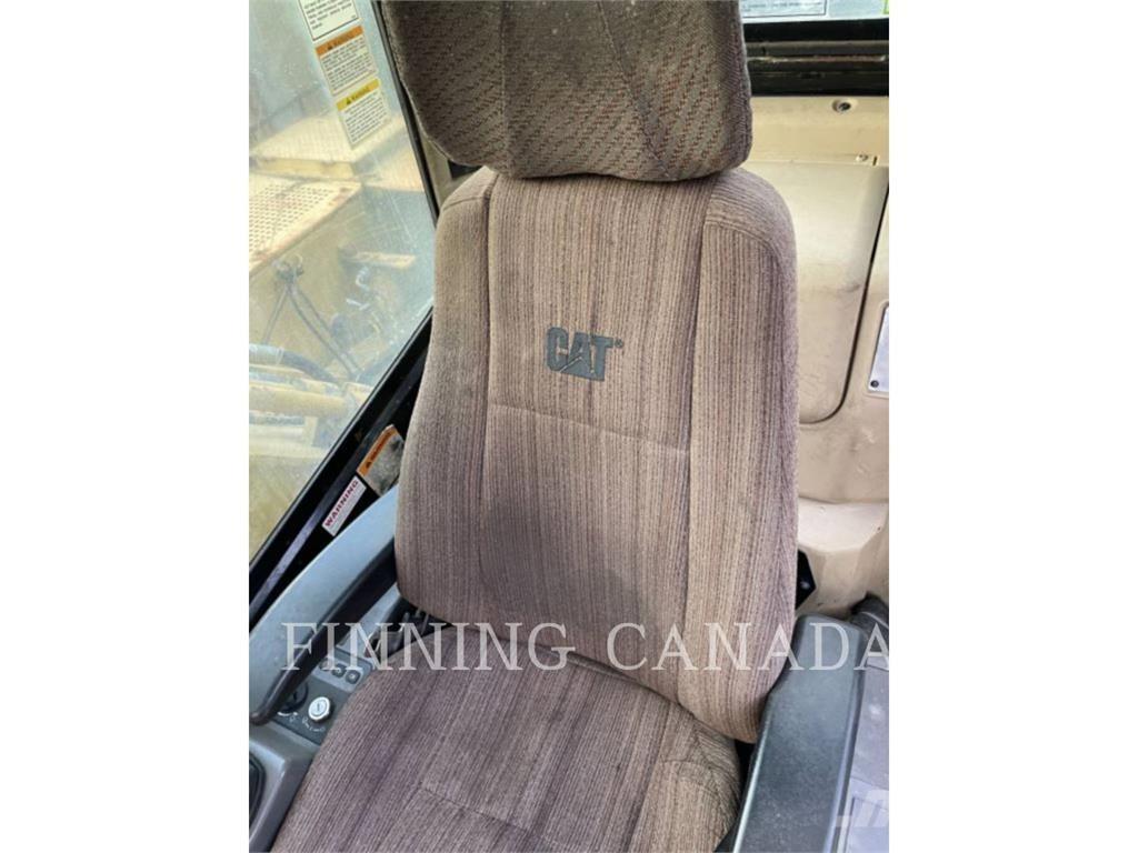 CAT 330B Gravemaskiner på larvebånd