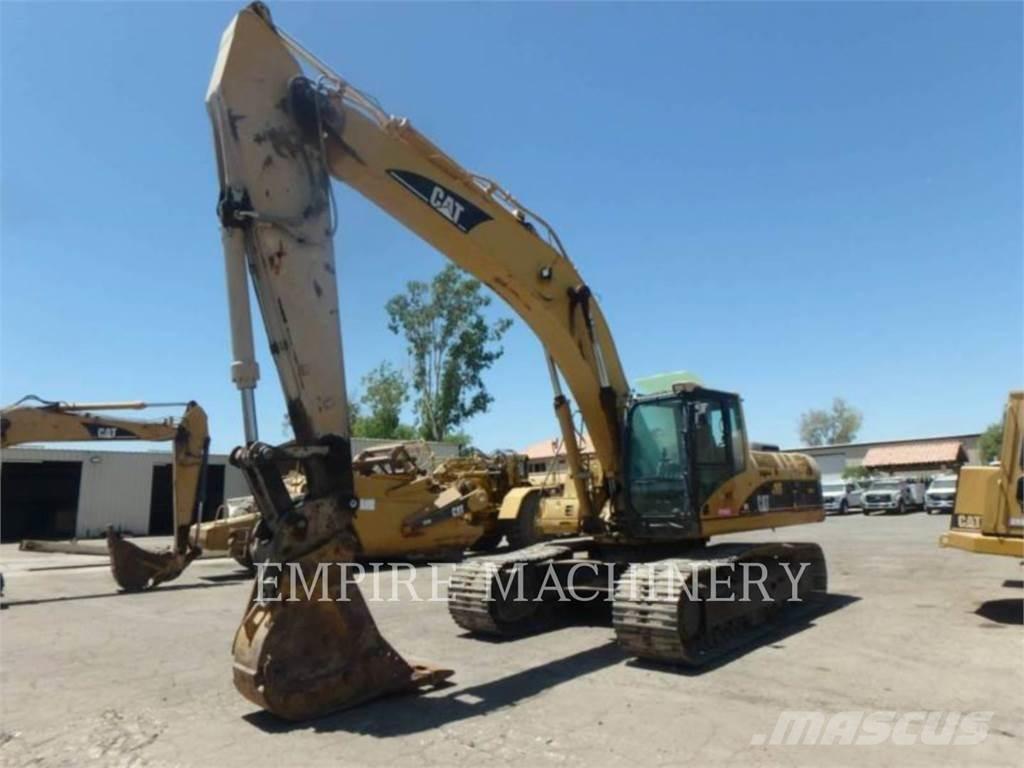 CAT 330CL Gravemaskiner på larvebånd
