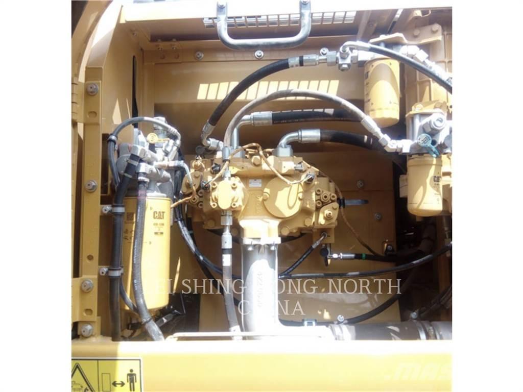 CAT 330D2L Gravemaskiner på larvebånd