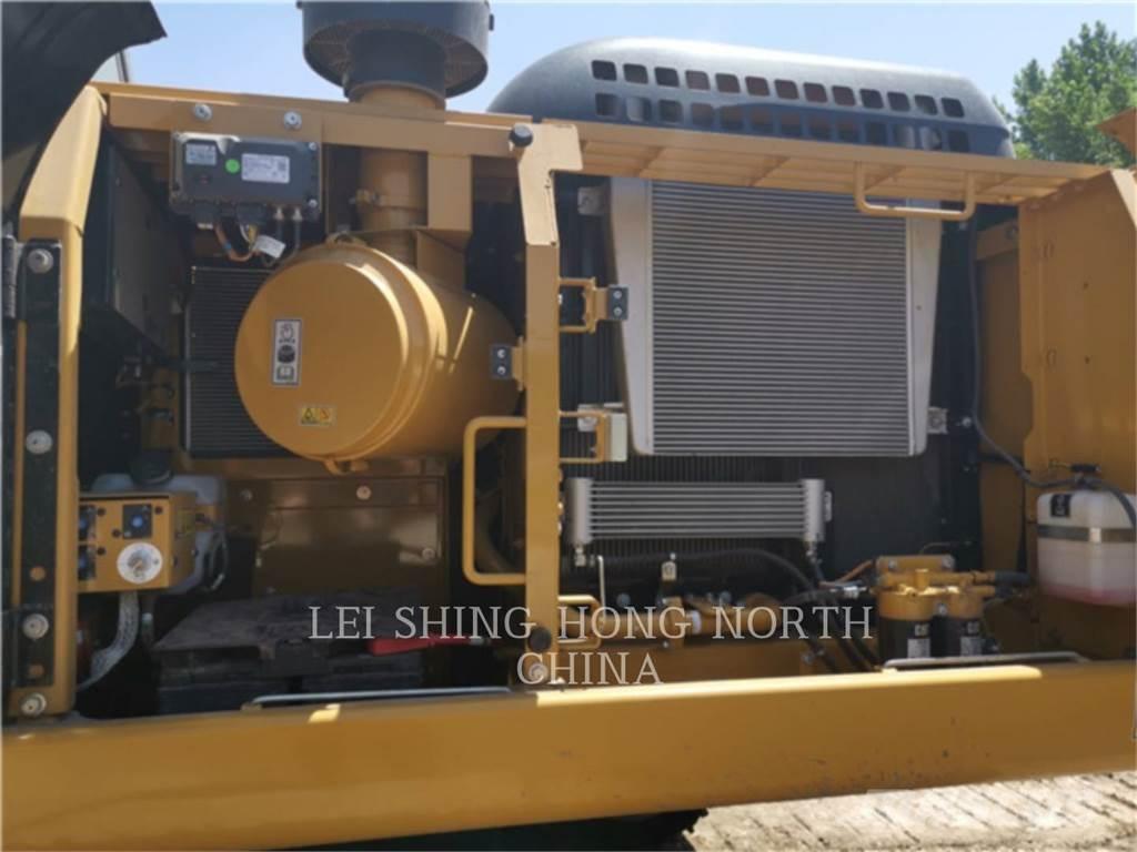 CAT 330D2L Gravemaskiner på larvebånd