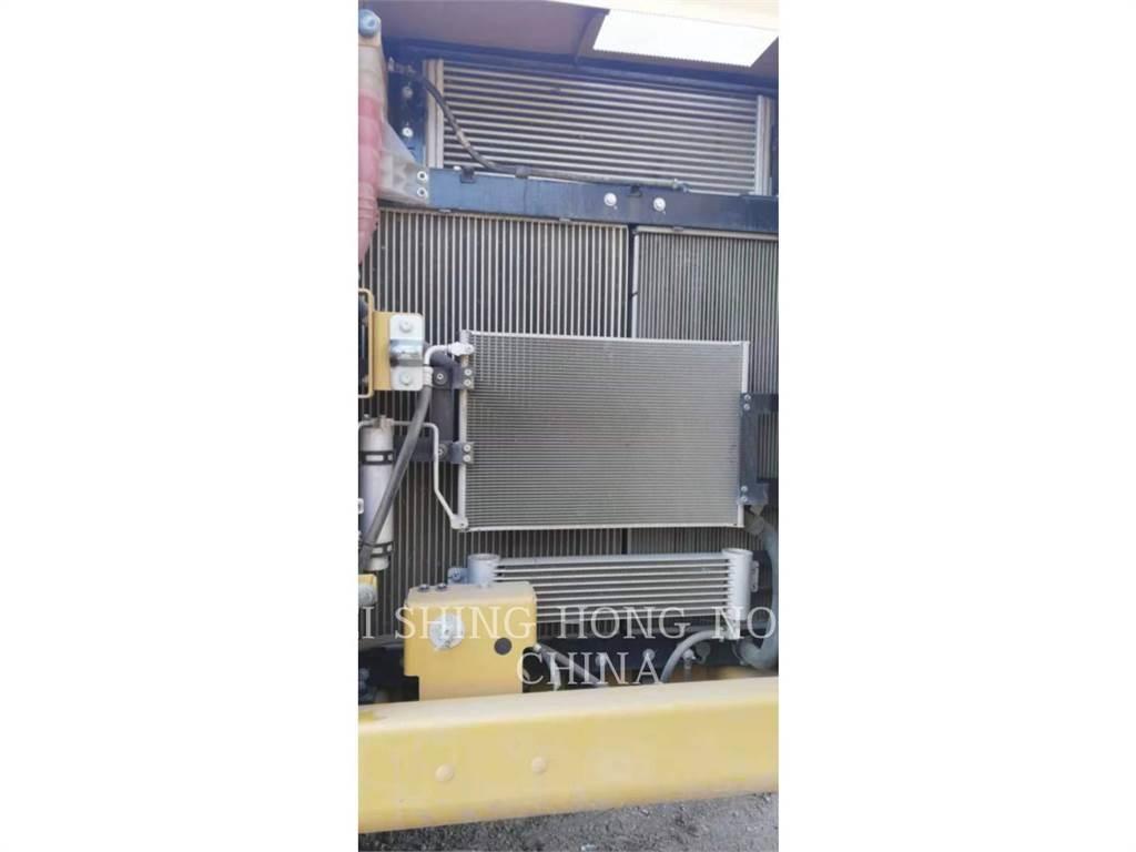 CAT 330D2L Gravemaskiner på larvebånd