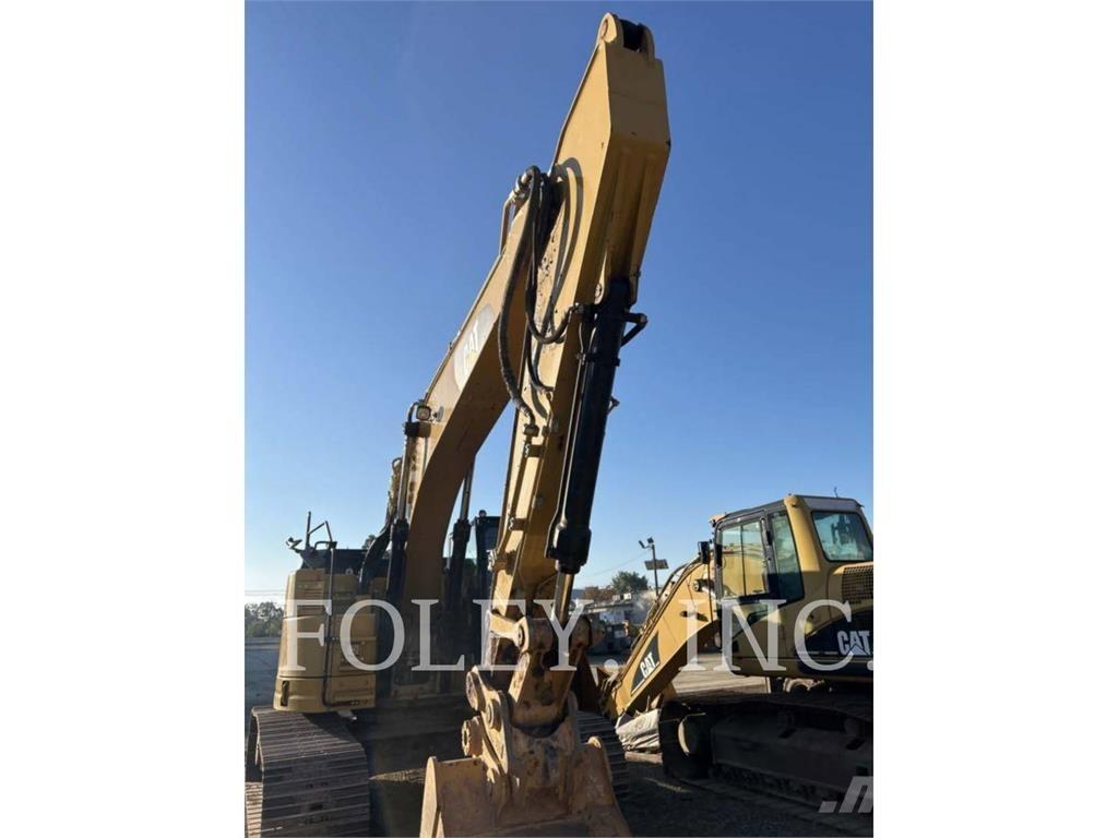 CAT 335FLCR Gravemaskiner på larvebånd
