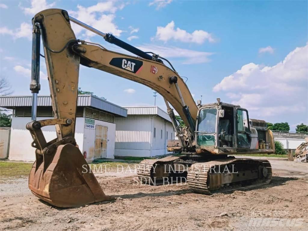 CAT 336D2 Gravemaskiner på larvebånd
