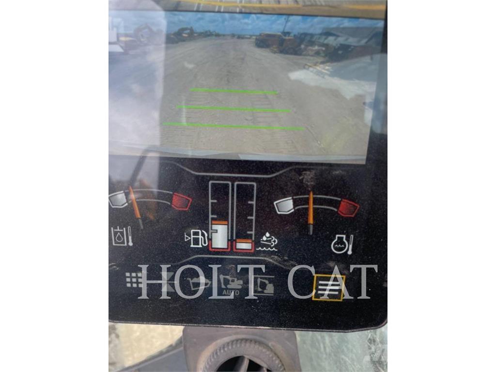 CAT 340 12 Gravemaskiner på larvebånd