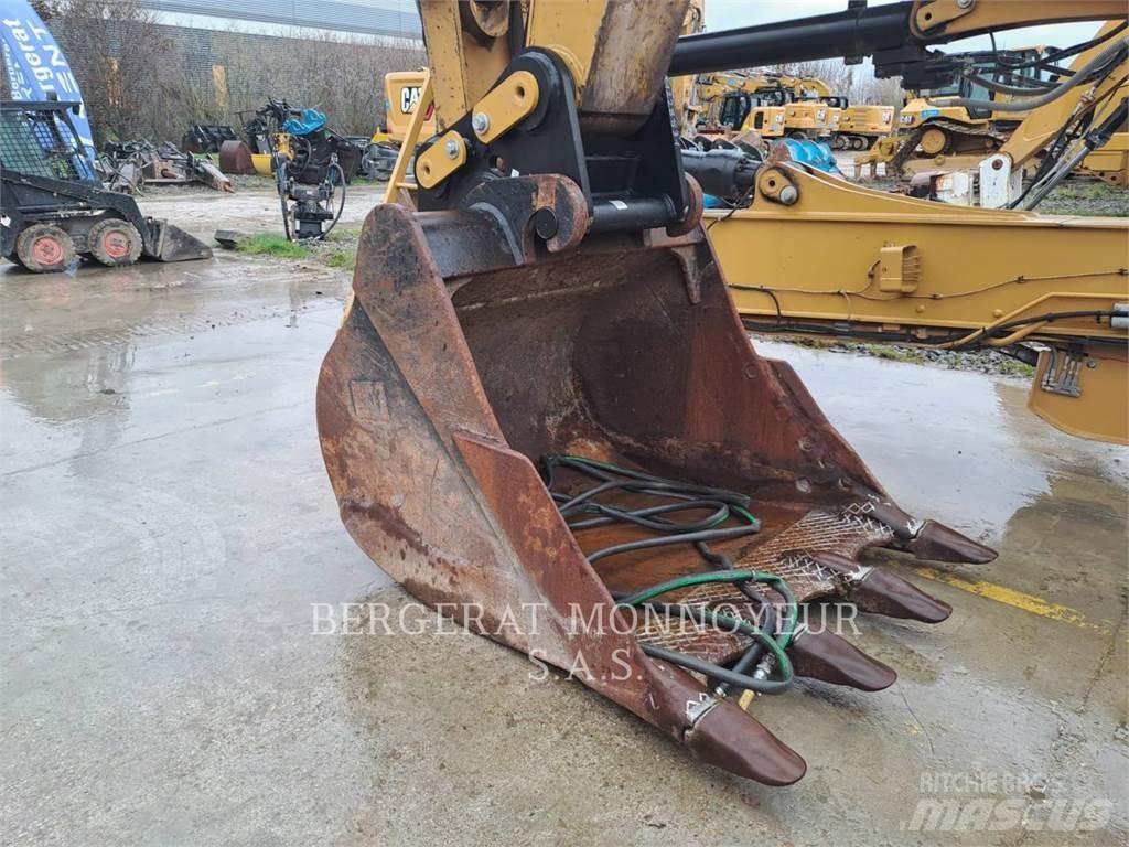 CAT 340F UHD Gravemaskiner på larvebånd