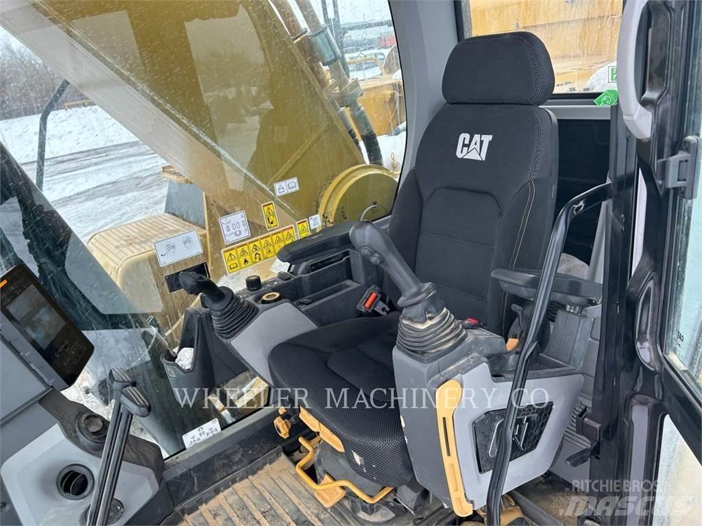CAT 352 Gravemaskiner på larvebånd