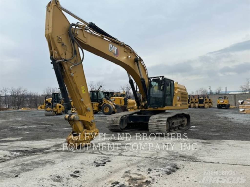 CAT 352 Gravemaskiner på larvebånd