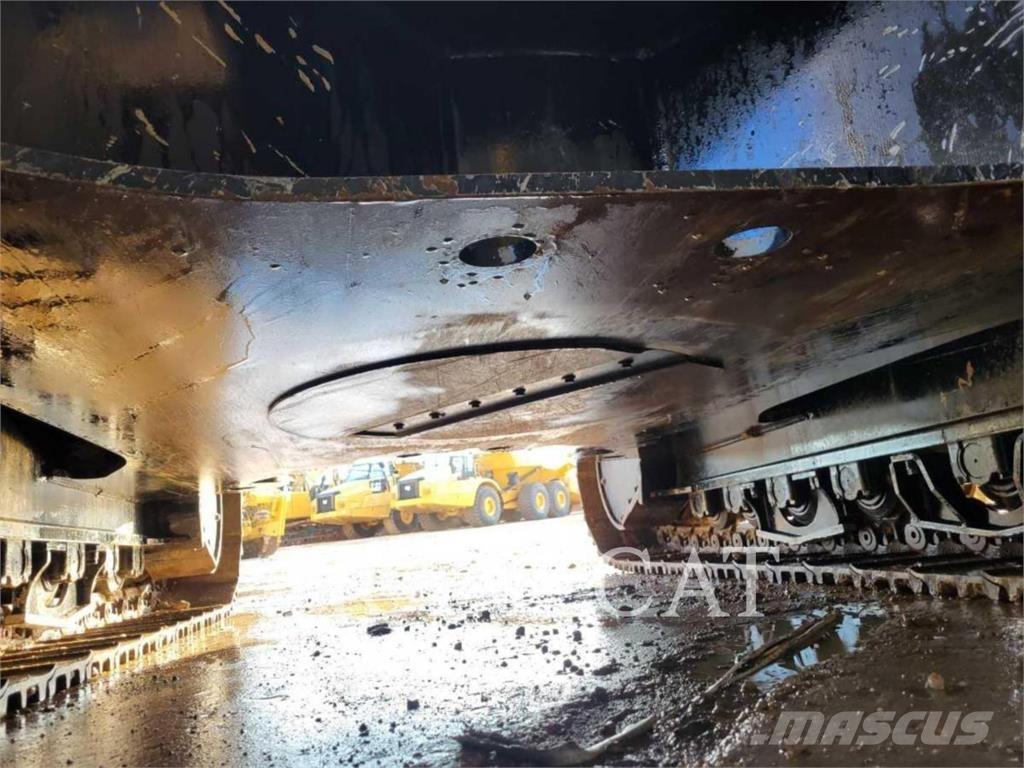CAT 352 Gravemaskiner på larvebånd