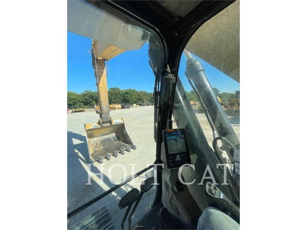 CAT 352 11 Gravemaskiner på larvebånd