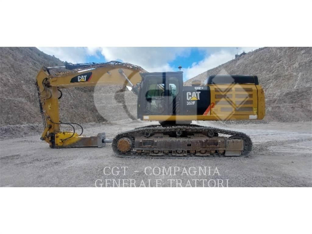 CAT 352F Gravemaskiner på larvebånd