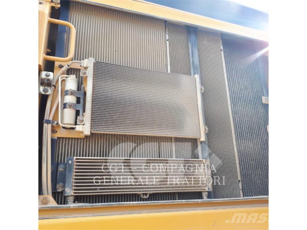 CAT 352F Gravemaskiner på larvebånd