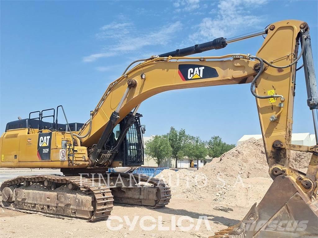CAT 352FL Gravemaskiner på larvebånd