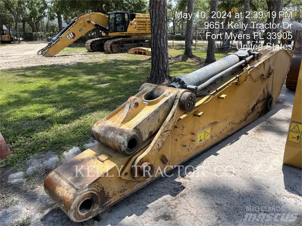 CAT 374 Gravemaskiner på larvebånd