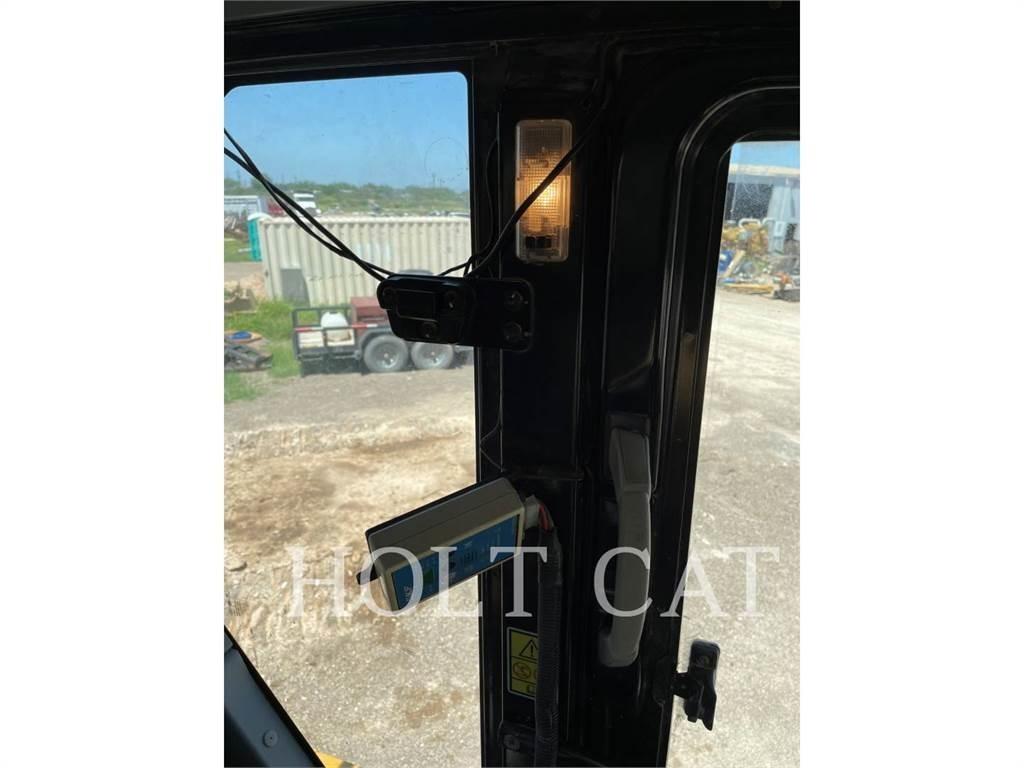 CAT 374FL Gravemaskiner på larvebånd