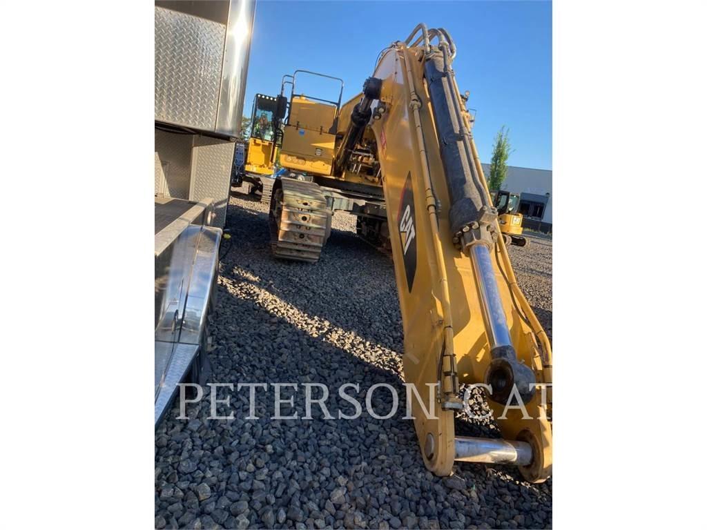 CAT 390FL Gravemaskiner på larvebånd