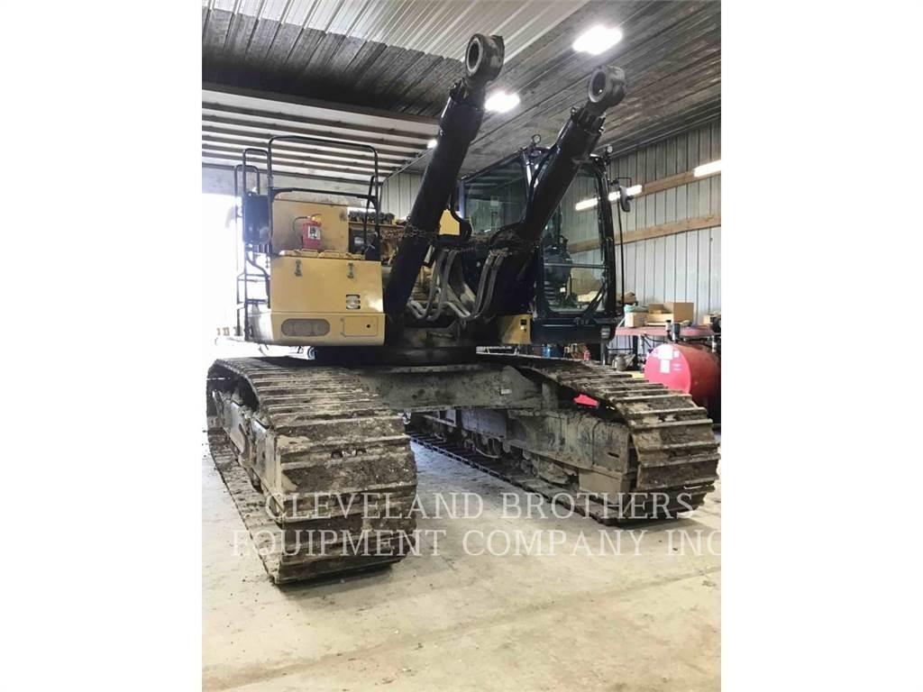 CAT 390FL Gravemaskiner på larvebånd