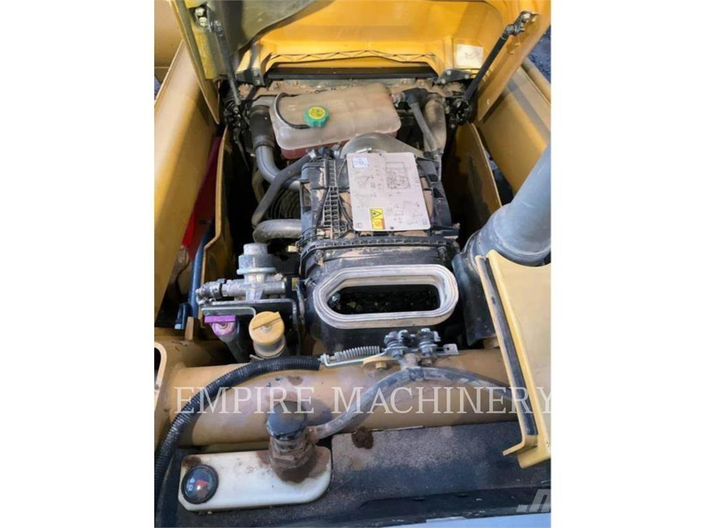 CAT 415F2 IL Læssemaskiner på hjul