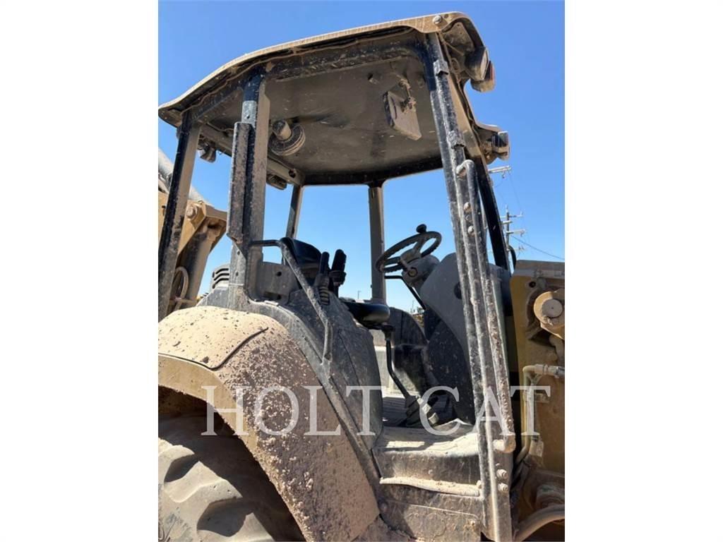 CAT 416 4SX Rendegravere