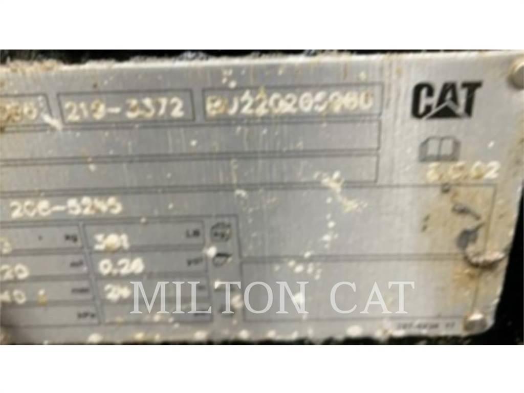 CAT 420BACKHOEBUCKET24 Skovle