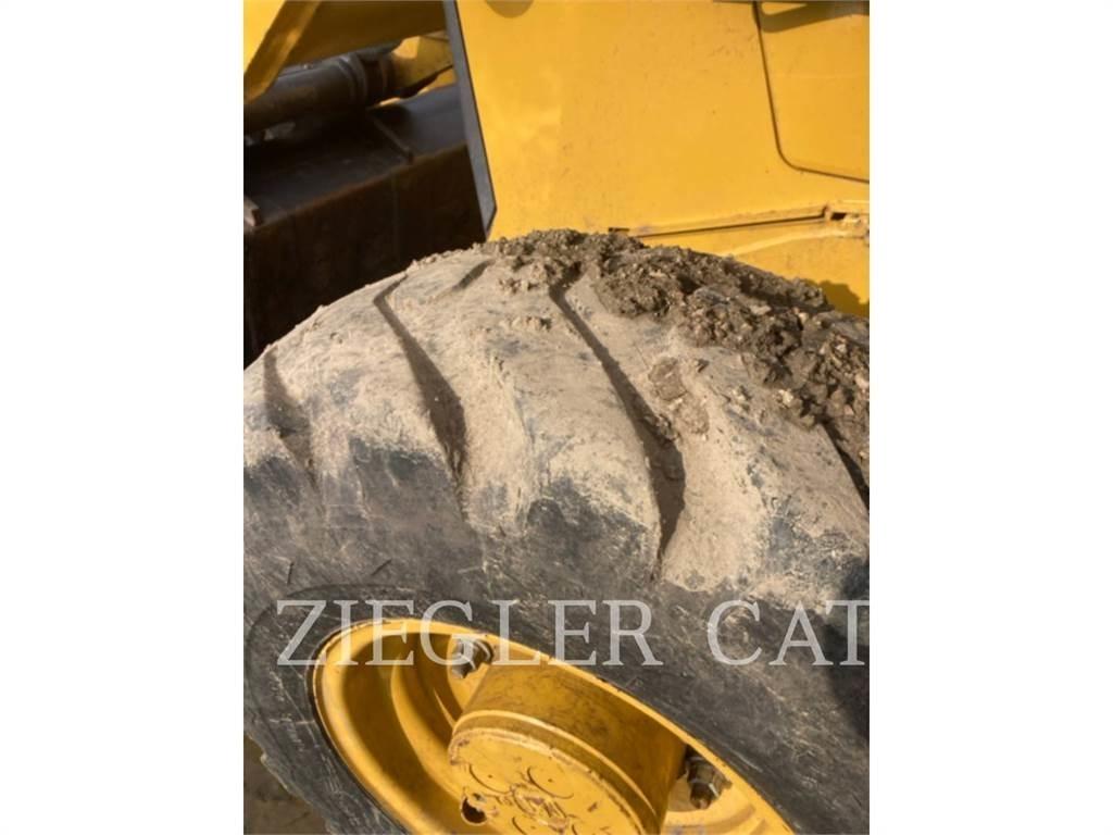 CAT 420F2 Rendegravere