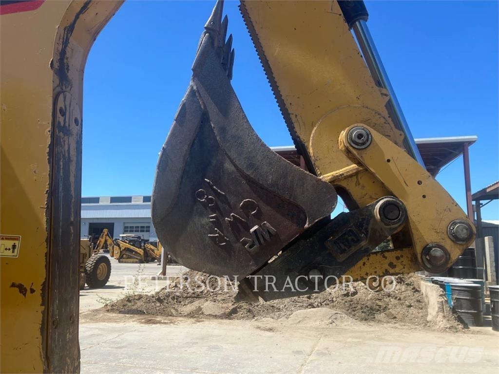 CAT 420F2 Rendegravere