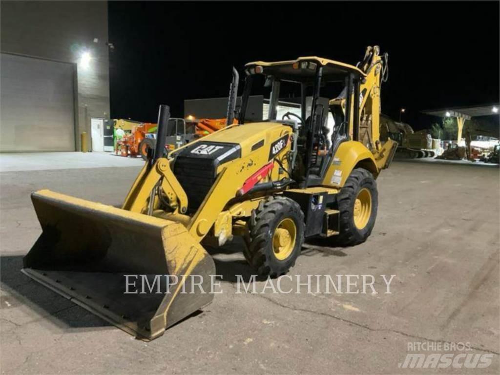 CAT 420F2 4EO Rendegravere