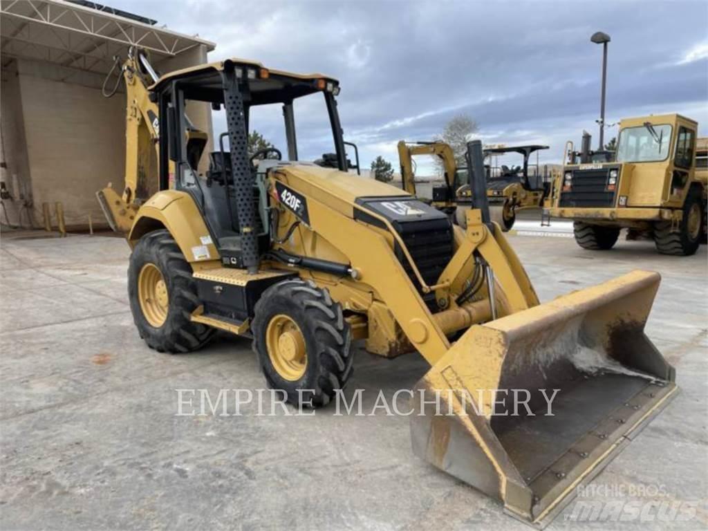 CAT 420F2 4EO Rendegravere