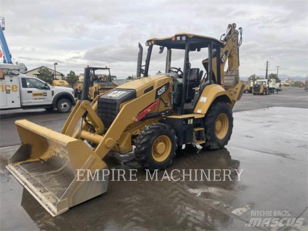 CAT 420F2 4EO Rendegravere