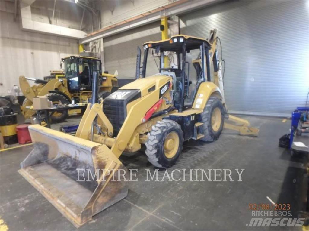 CAT 420F2 4EO Rendegravere