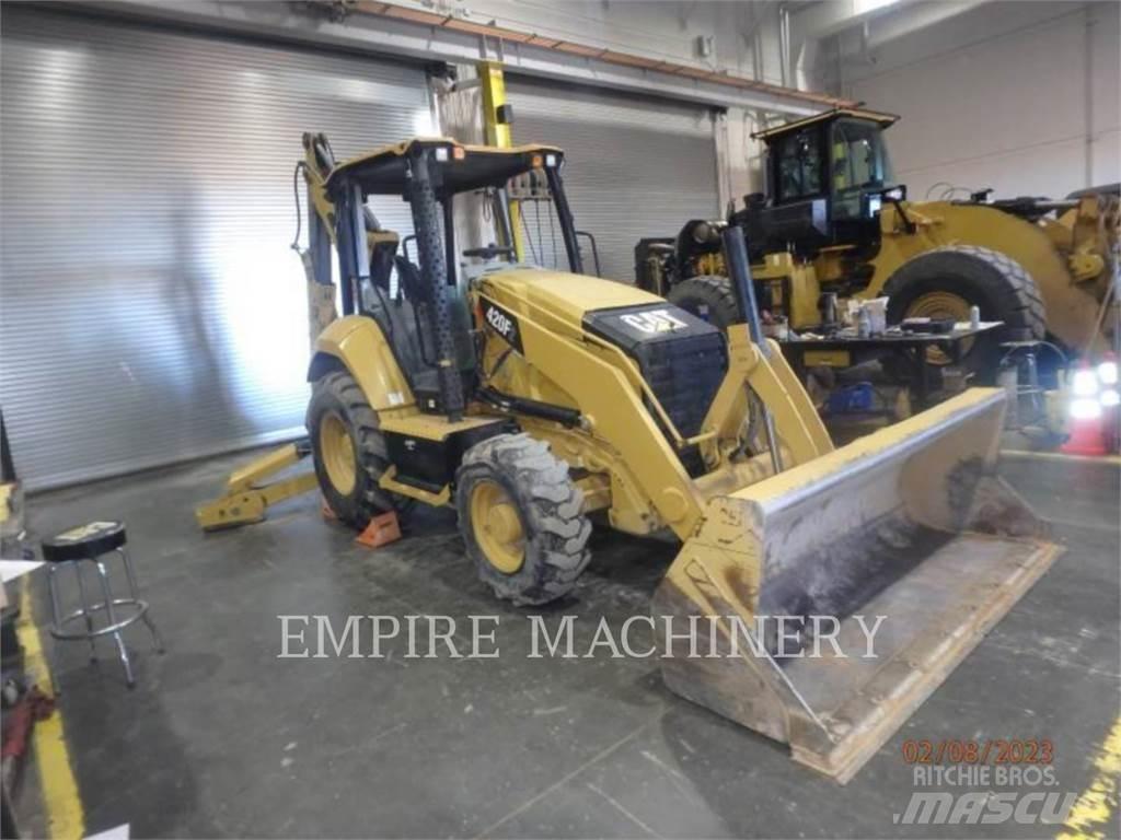 CAT 420F2 4EO Rendegravere