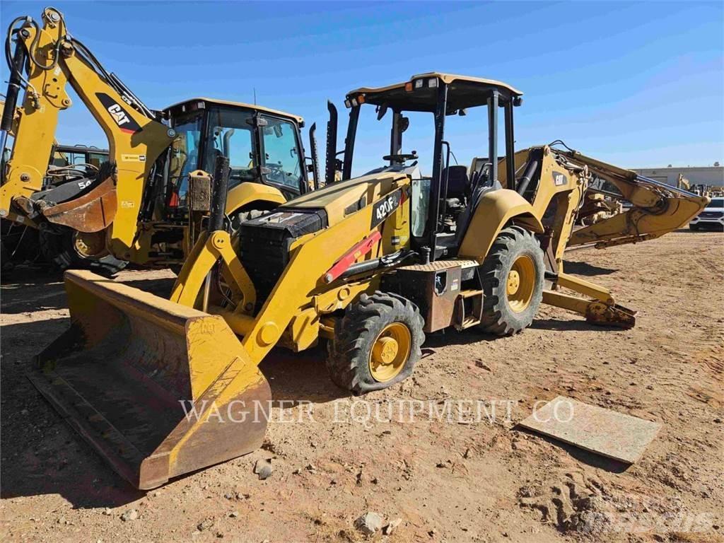 CAT 420F2 4WDE Rendegravere