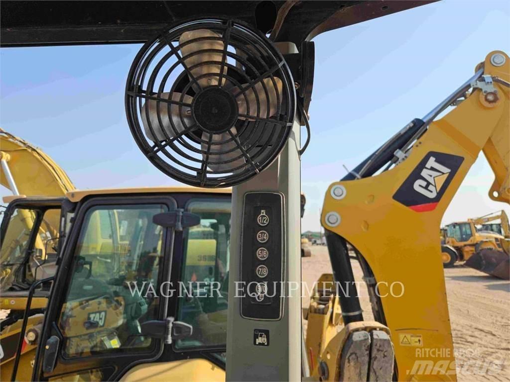 CAT 420F2 4WDE Rendegravere