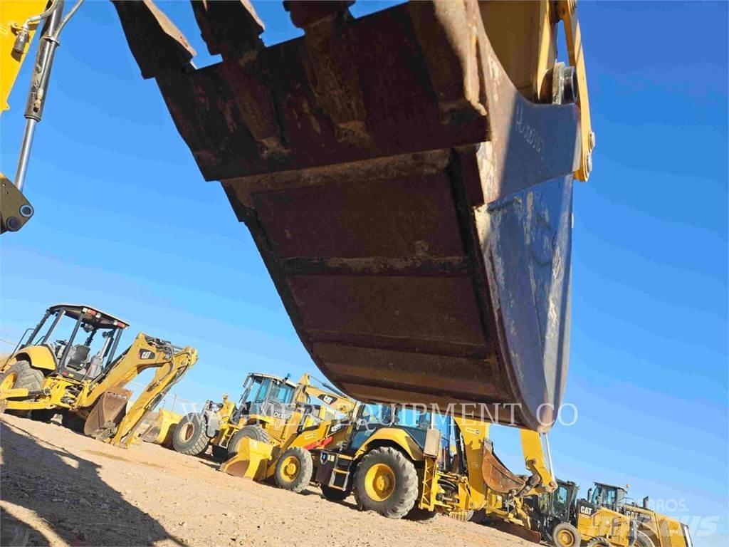 CAT 420F2 4WDS Rendegravere