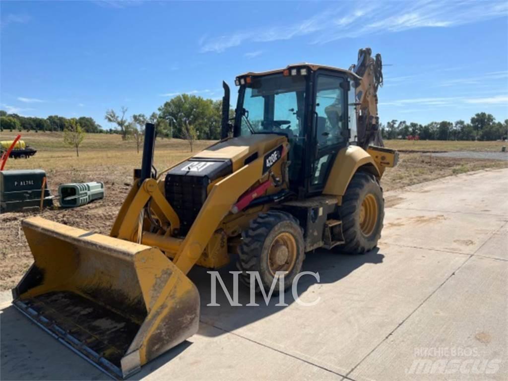 CAT 420F2 ST Rendegravere