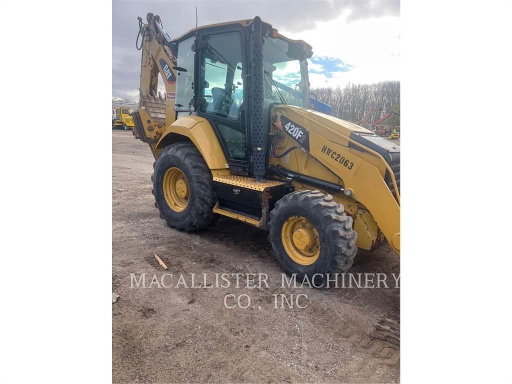 CAT 420F2ST Rendegravere