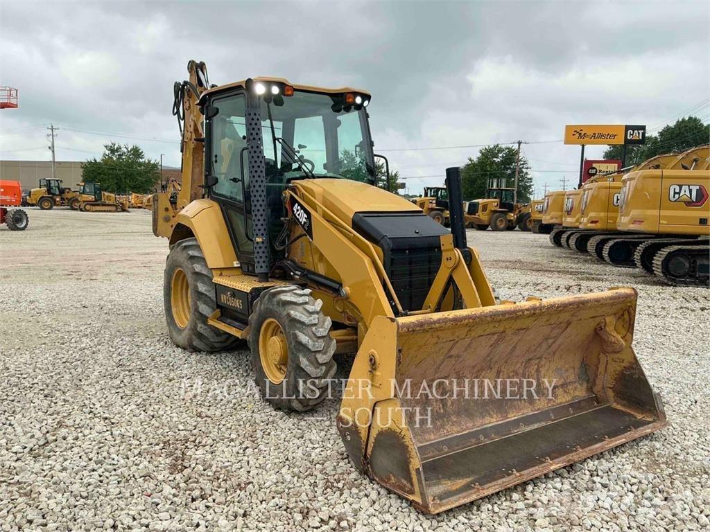 CAT 420F2ST Rendegravere