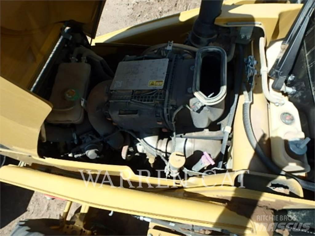 CAT 420XE AE4T Rendegravere