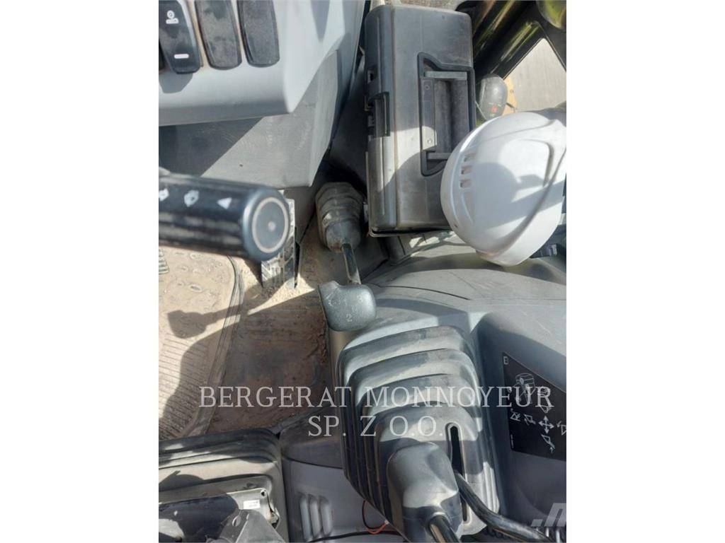 CAT 428 Rendegravere