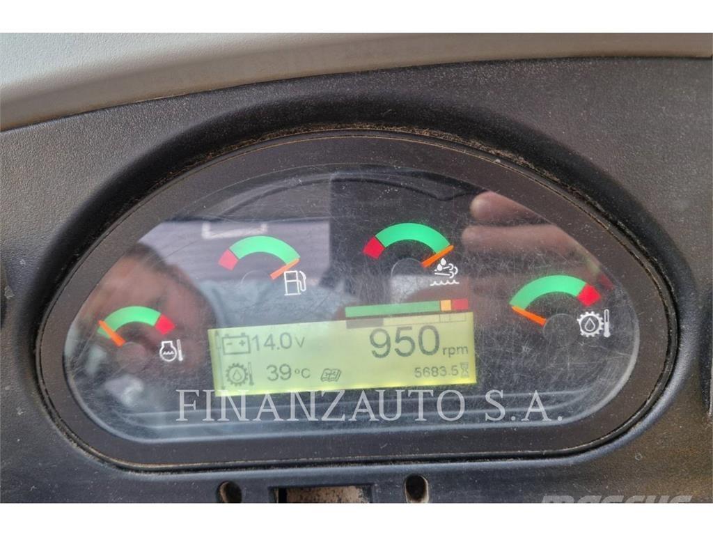 CAT 428F2 Rendegravere