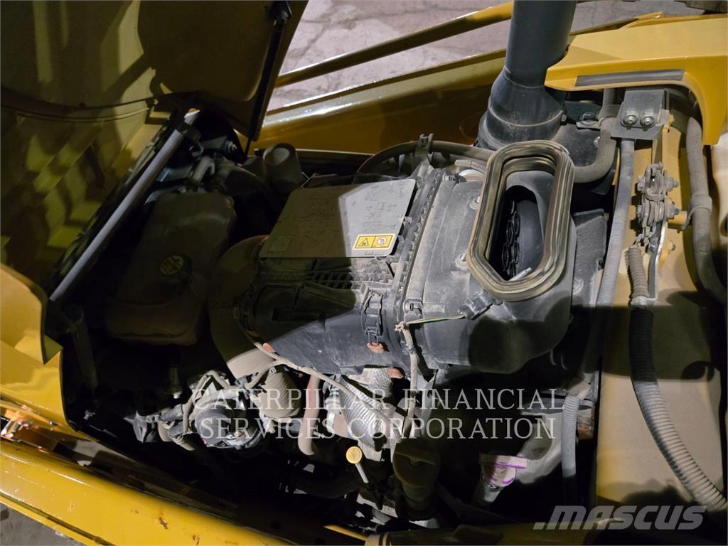 CAT 430 07A Rendegravere