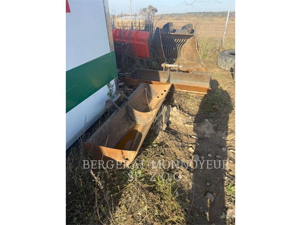 CAT 432F2 Rendegravere